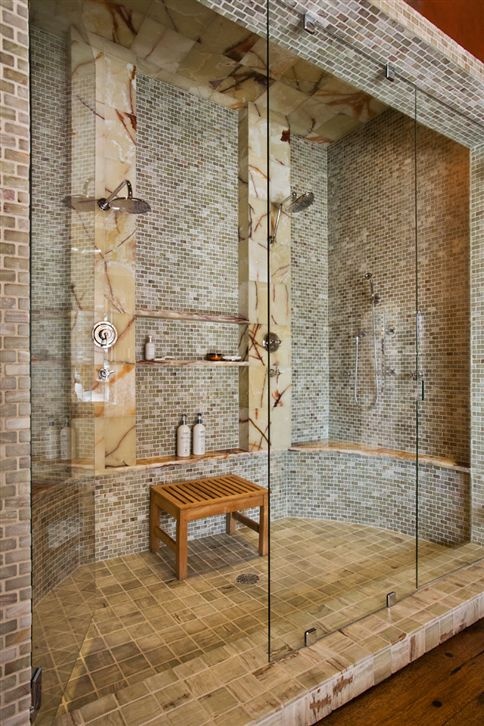 Koupelna s mozaikovým obkladem - 