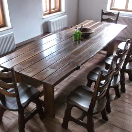 Masivní dubový stůl 300cm