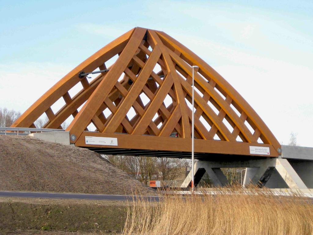 Mostní konstrukce z dřeva Accoya - ToTEM