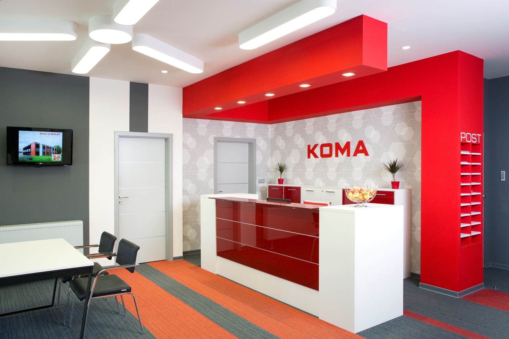 KOMA Modular - vybavení recepce - TOP OFFICE spol. s r.o.