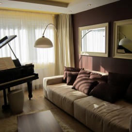 Pokoj s klavírem