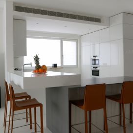 Luxusní kuchyně v minimalistickém stylu