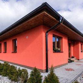 Soběstačné domy získávají popularitu i v Čechách