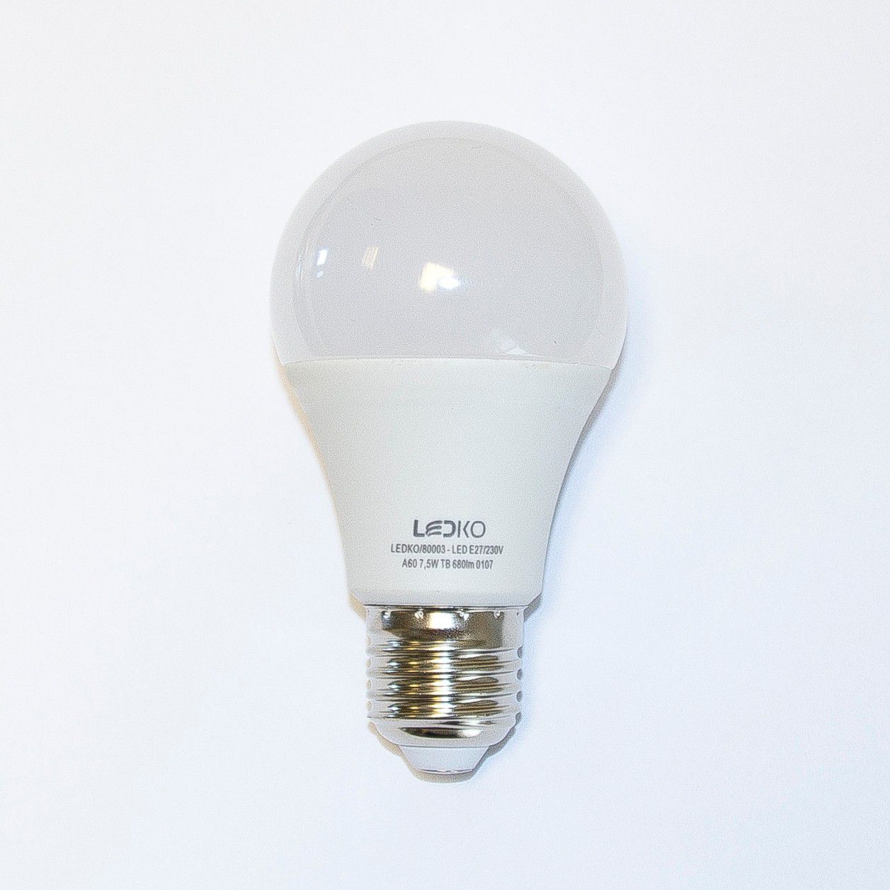 Immax LED žárovka E27/7,5W/230V 2700 -  Svět-svítidel.cz
