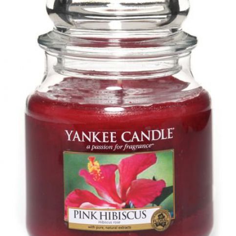 Yankee Candle vonná svíčka Pink Hibiscus Classic střední  - Different.cz