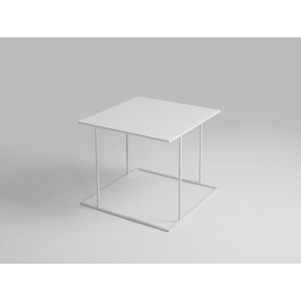 Nordic Design Bílý kovový konferenční stolek Valter 50 x 50 cm - Designovynabytek.cz