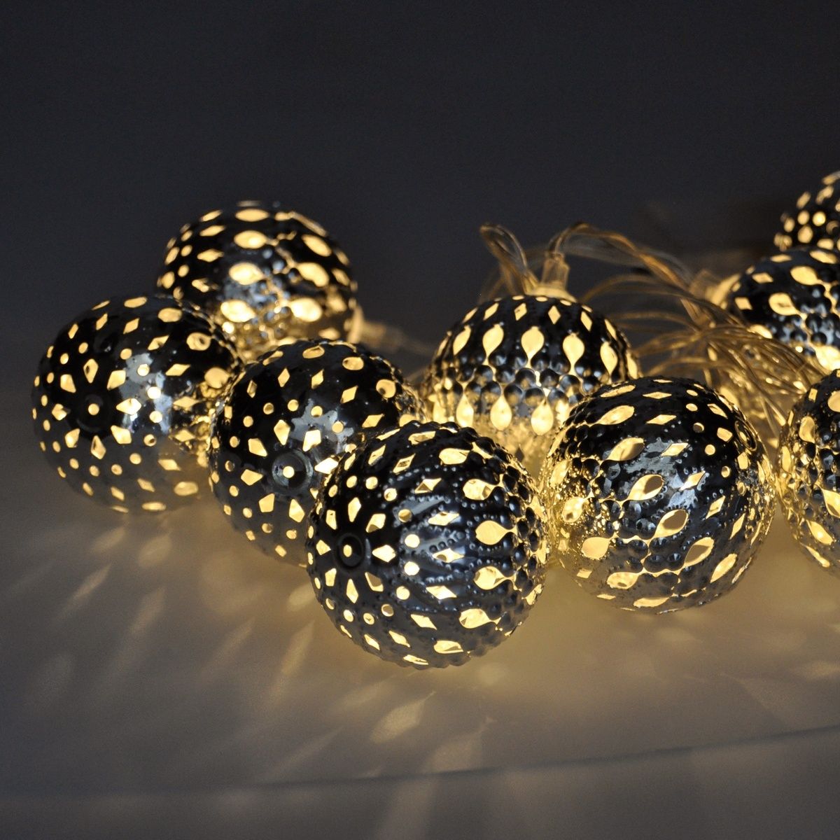 Solight Světelný LED řetěz s 10 stříbrnými koulemi, 1 m, studená bílá - 4home.cz