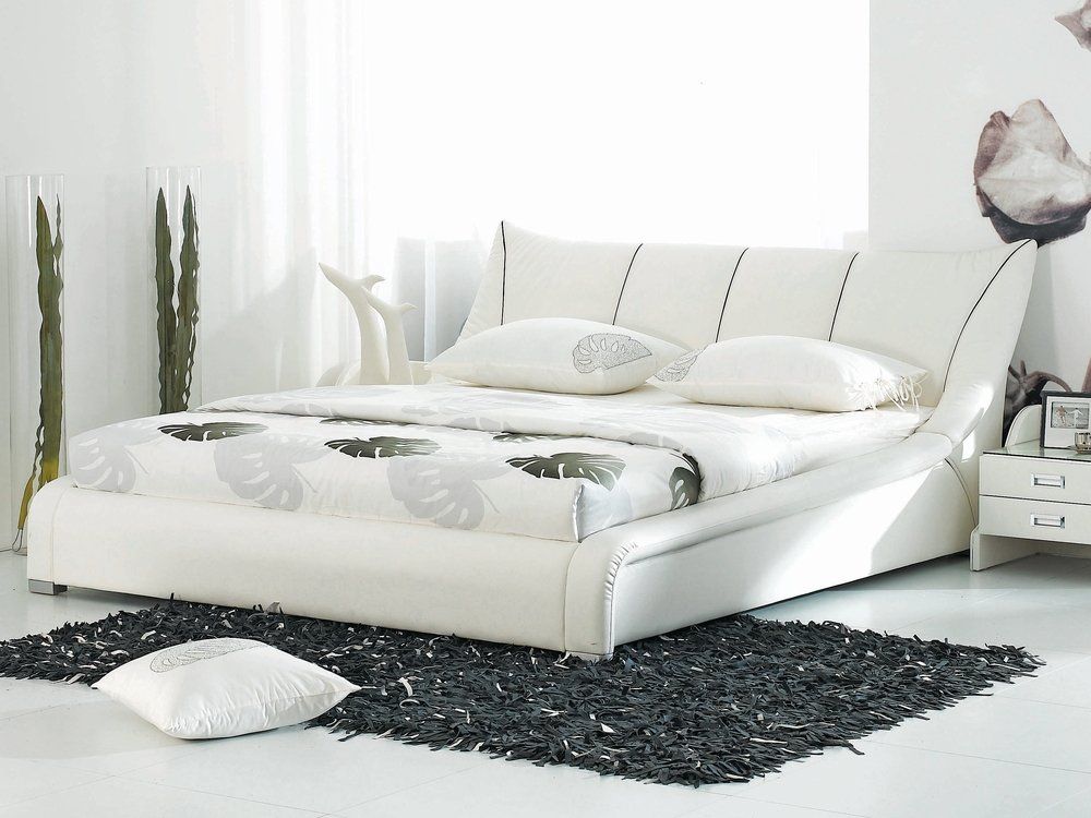 Bílá kožená postel 140 x 200 cm NANTES - Beliani.cz