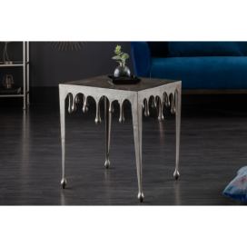 LuxD Designový odkládací stolek Gwendolyn S 44 cm stříbrný
