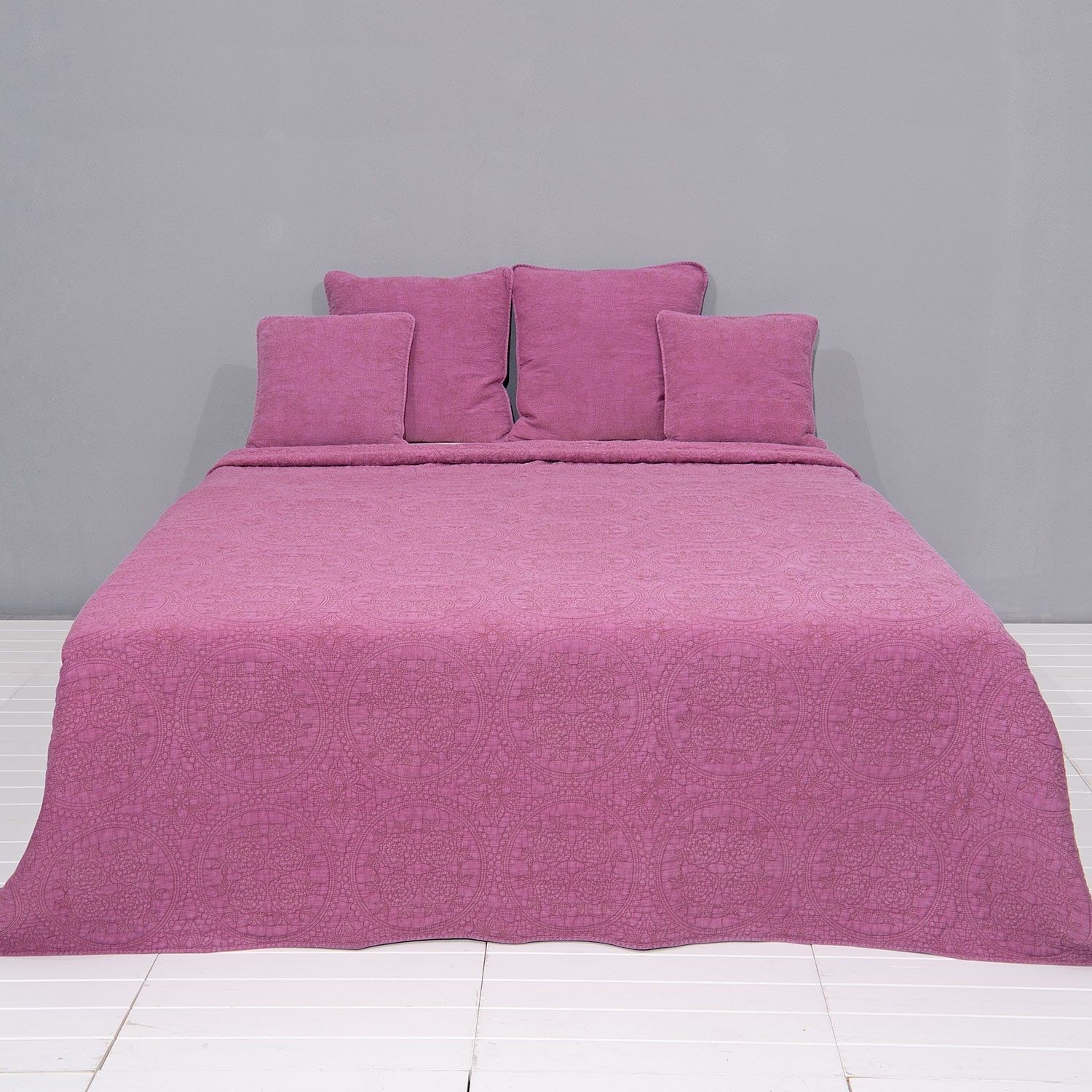 Růžový vintage přehoz na dvoulůžkové postele Quilt 181 - 230*260 cm Clayre & Eef - LaHome - vintage dekorace