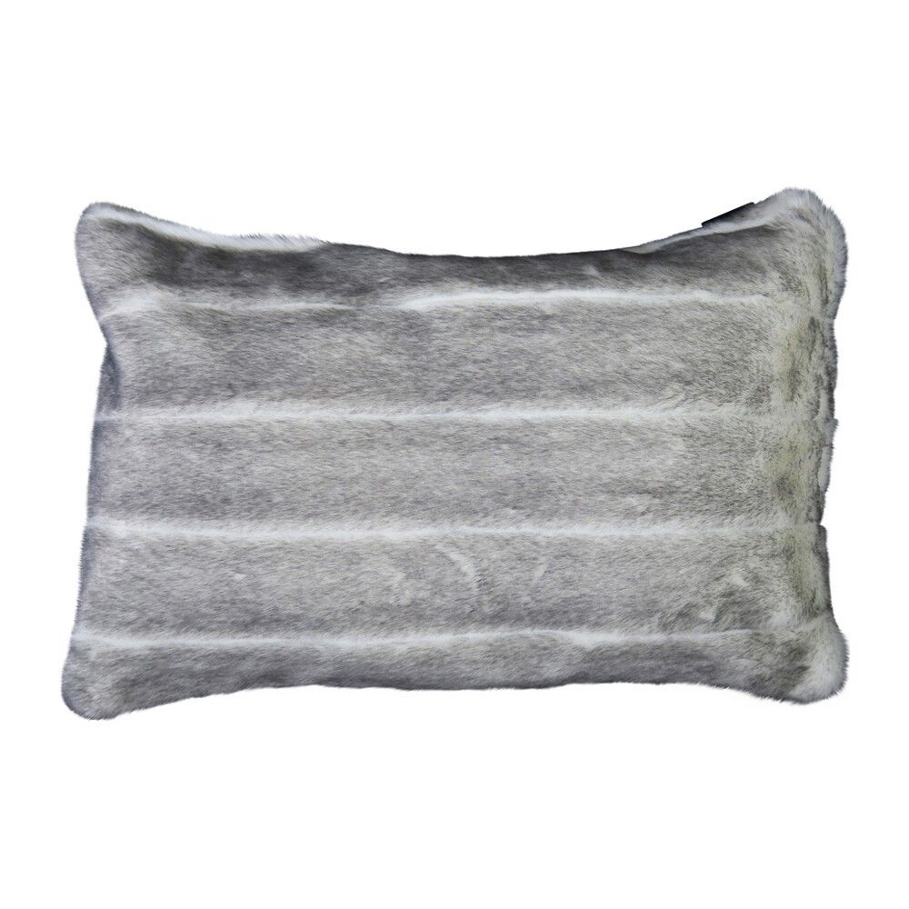 Světle šedý chlupatý polštář Tiara s proužky - 40*60*15cm Mars & More - LaHome - vintage dekorace