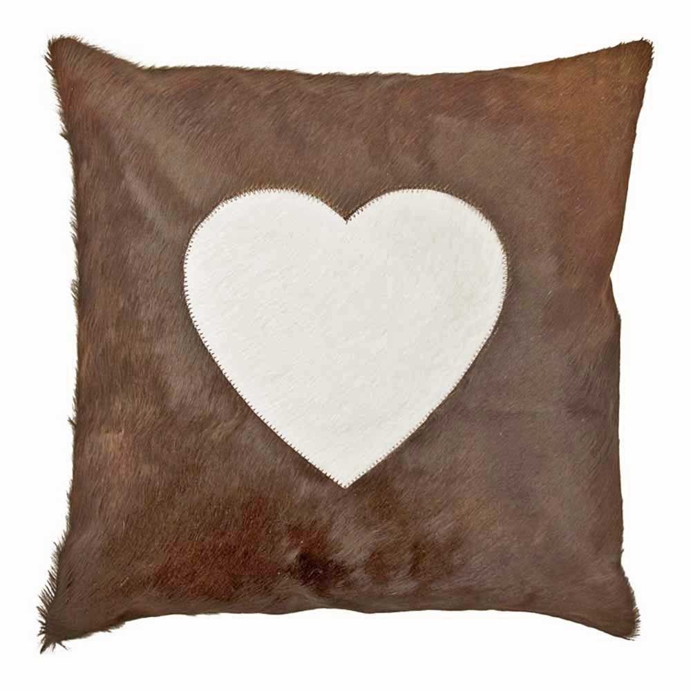 Hnědý kožený polštář se srdcem (bos taurus taurus) - 45*45*5cm Mars & More - LaHome - vintage dekorace