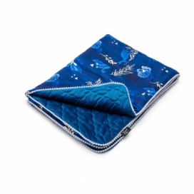 Modrá bavlněná dětská deka 80x100 cm Swan Lake – T-TOMI