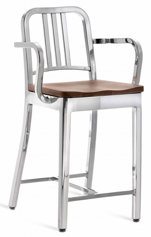 EMECO - Barová židle s područkami a dřevěným sedákem NAVY - nízká - 