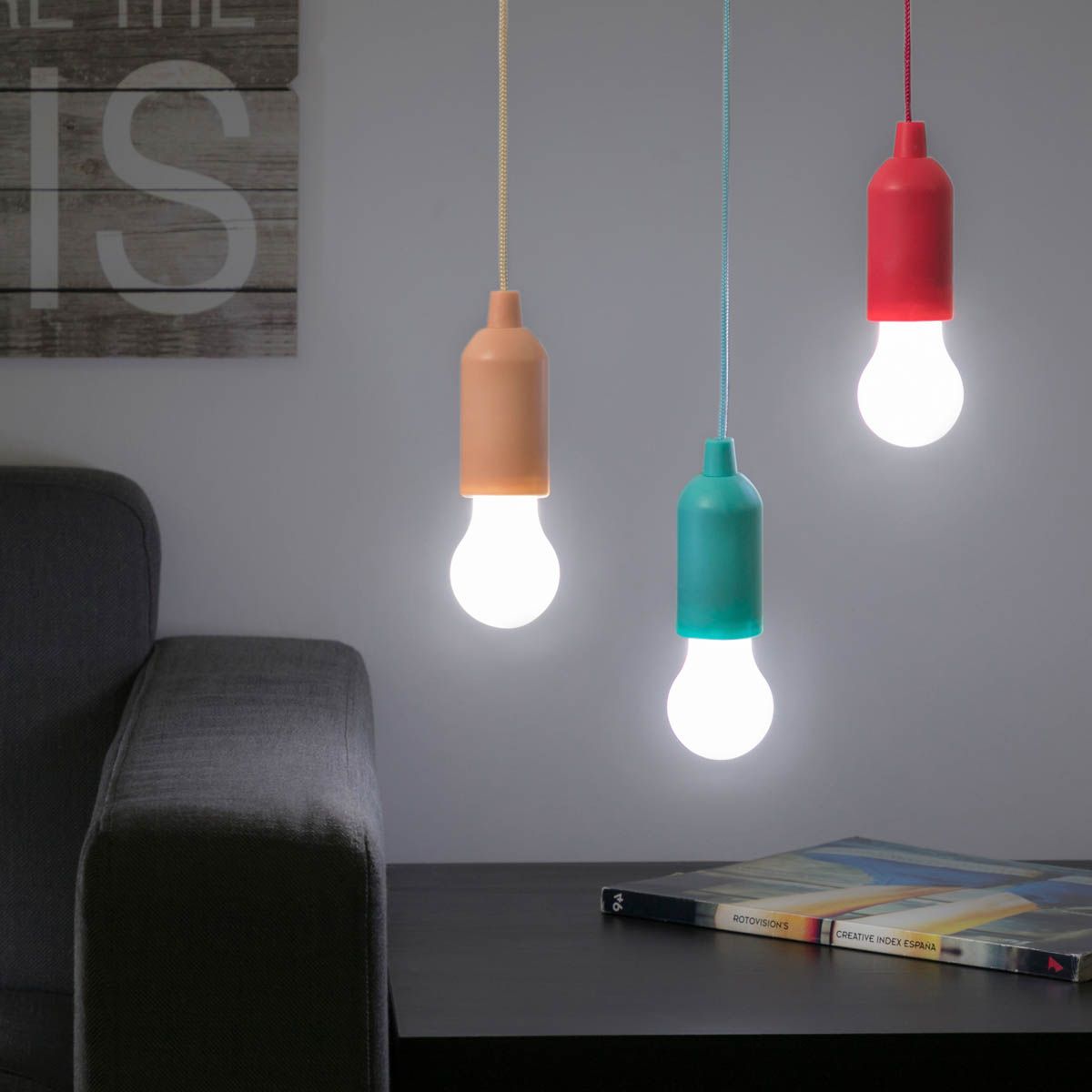 InnovaGoods Přenosné LED světlo Žárovka se šňůrkou - Velký Košík