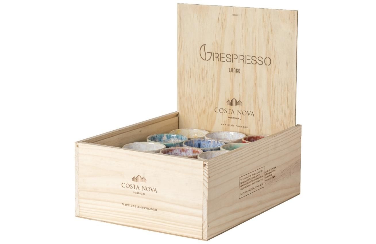 Dřevěný box s 24 barevnými šálky na lungo COSTA NOVA GRESPRESSO 0,21 l - Designovynabytek.cz