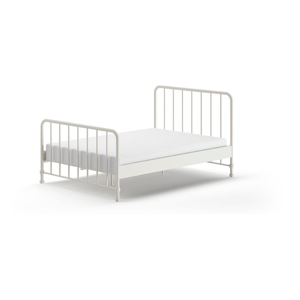 Bílá kovová jednolůžková postel s roštem 140x200 cm BRONXX – Vipack - Bonami.cz