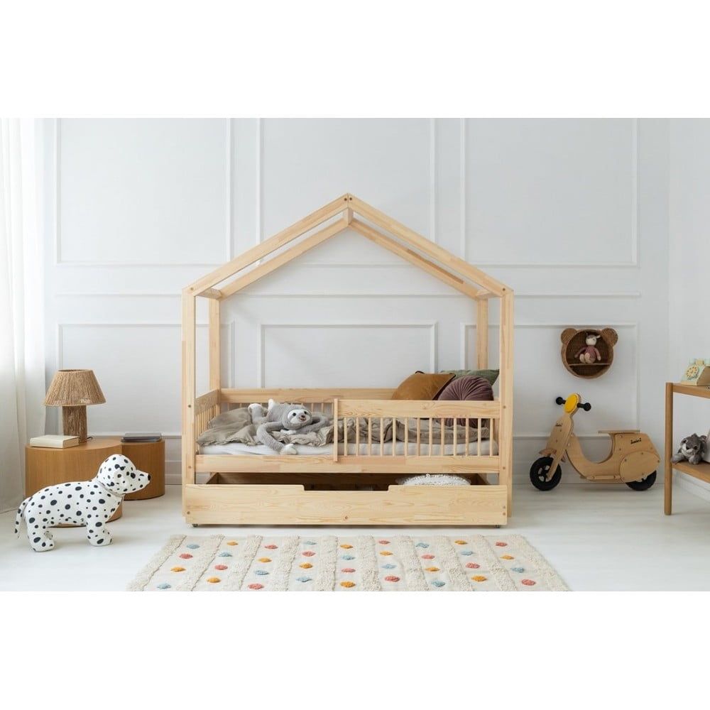 Domečková dětská postel z borovicového dřeva s úložným prostorem a výsuvným lůžkem v přírodní barvě 80x180 cm Mila RMW – Adeko - Bonami.cz