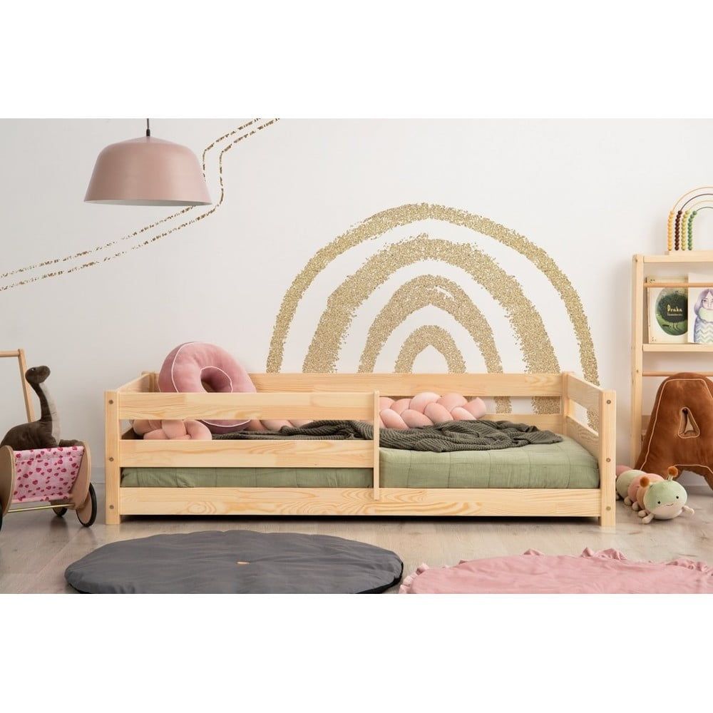 Dětská postel z borovicového dřeva v přírodní barvě 120x200 cm Mila CPD – Adeko - Bonami.cz