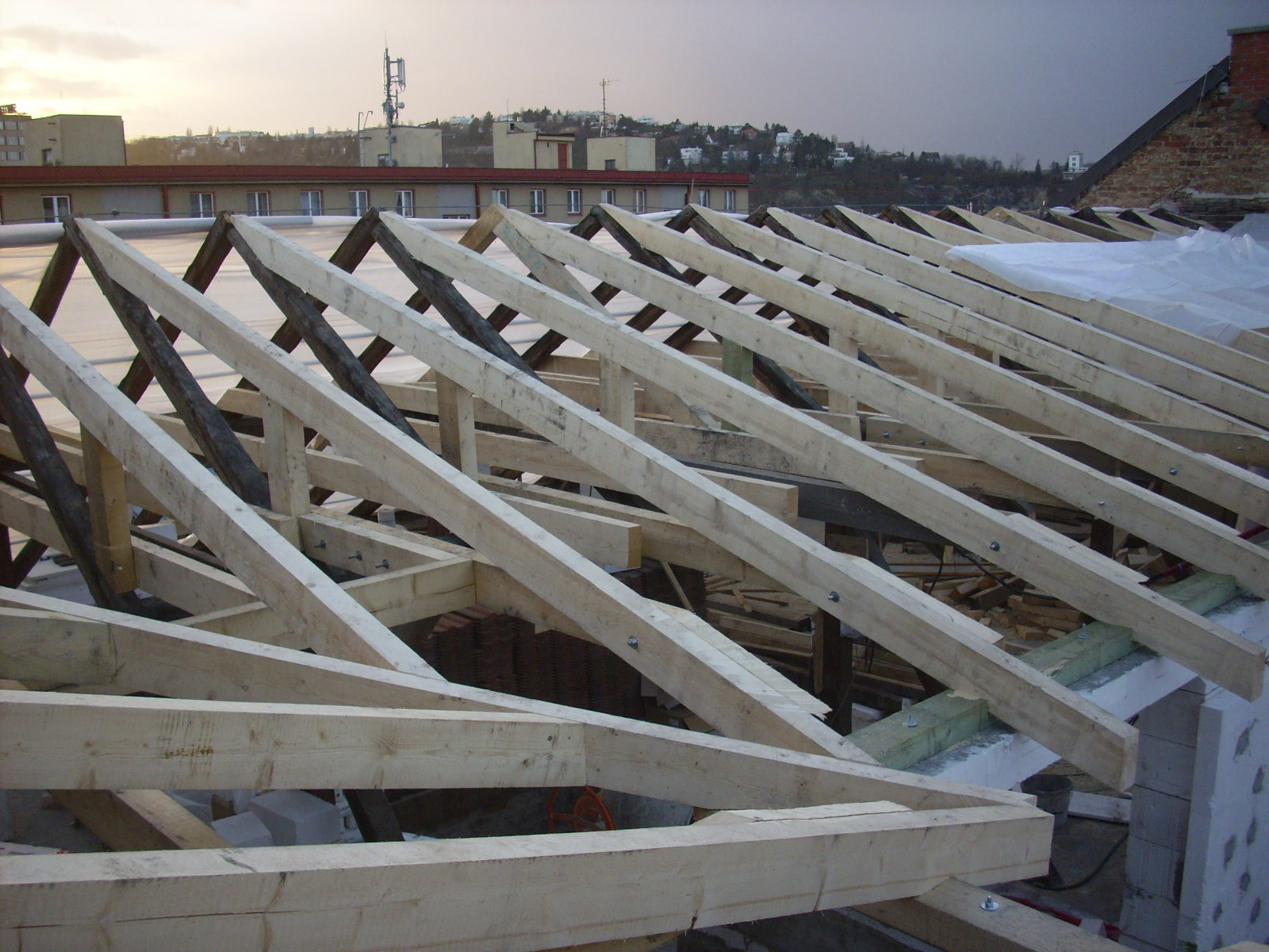 nový krov - realizace staveb Bušta Lukáš