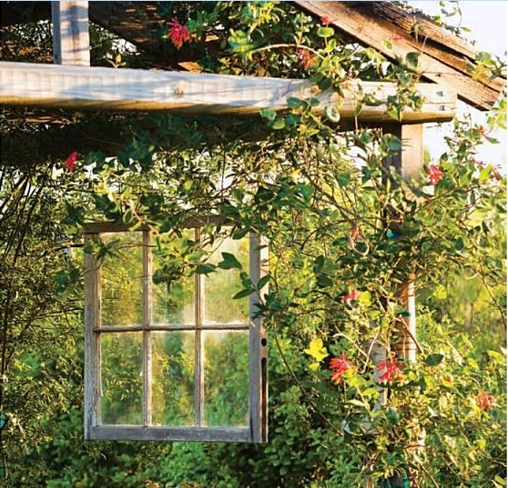 Zahradní altán z trámu a okenice - 