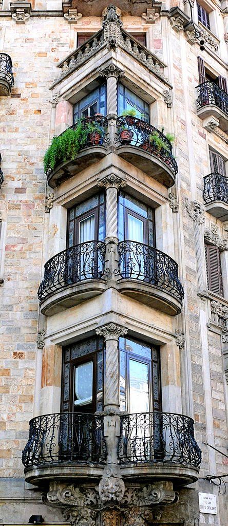 Rohový balkón - 