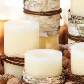 Vánoční dekorace - svíčky, oříšky, kůra z břízy