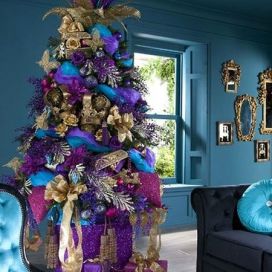 Modro-fialový vánoční stromek