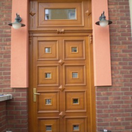 Dveře vchodové a interiérové