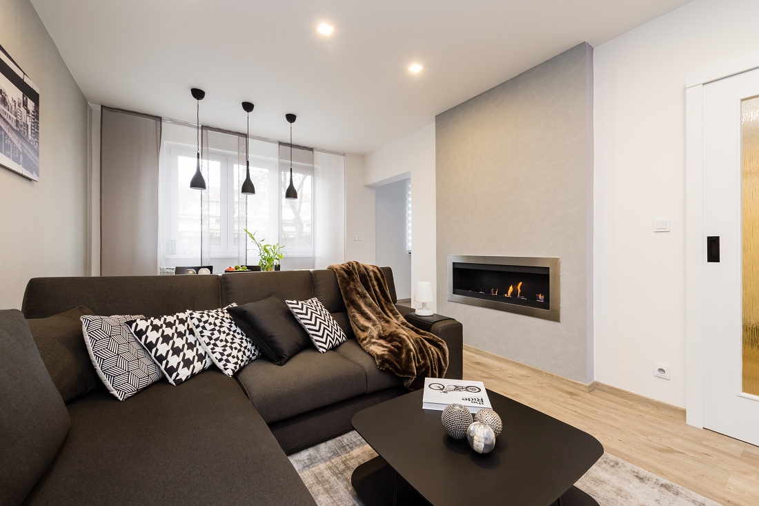 Moderní obývací pokoj s krbem - Urban interior