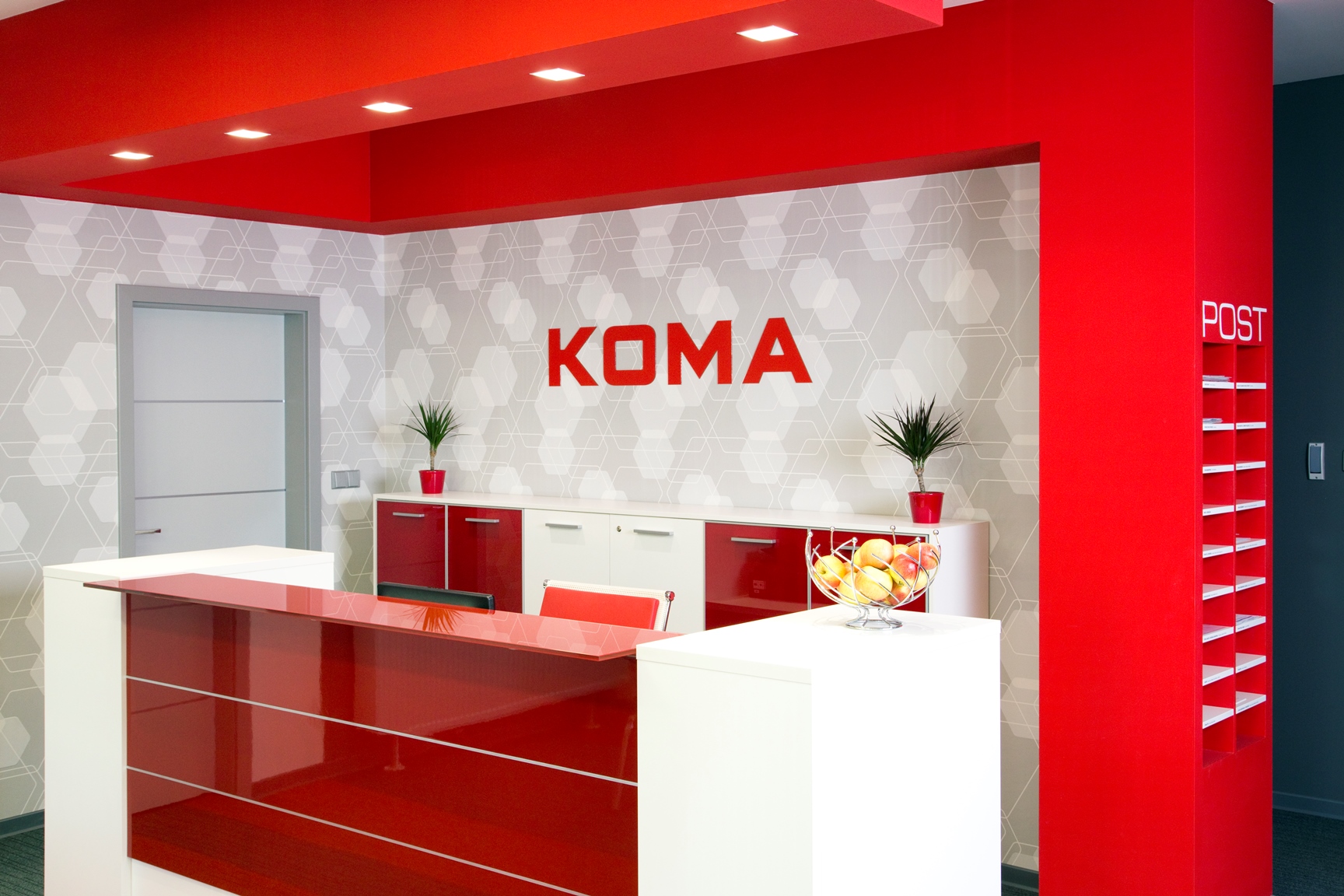 KOMA Modular - vybavení recepce - TOP OFFICE spol. s r.o.
