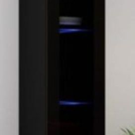 Halmar Vitrína VIGO vysoká, prosklené dveře - černá