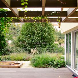 Okrasná zahrada s výhledem Flera - Atelier zahradní architektury