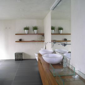 Koupelny/Master bathroom D I W A  design interiér waltr