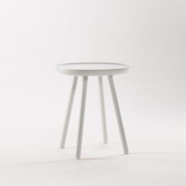Bílý odkládací stolek z masivu EMKO Naïve, ø 45 cm