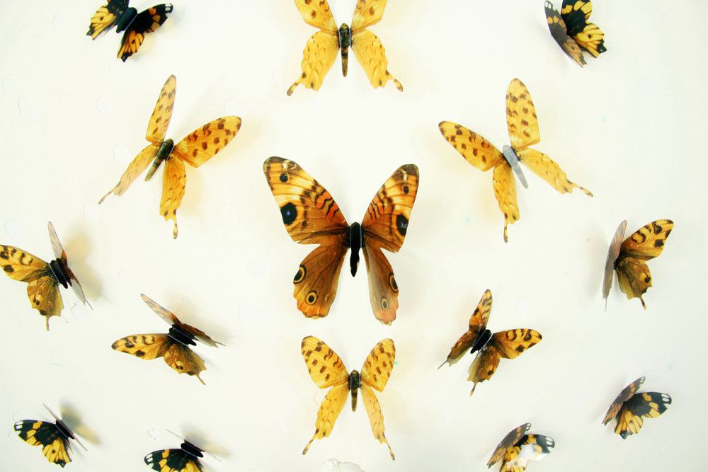 Sada 18 adhezivních 3D samolepek Ambiance Butterflies Yellow - Bonami.cz