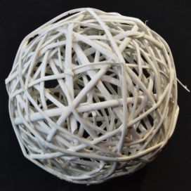 Vingo Bílá proutěná dekorační koule - 20 cm