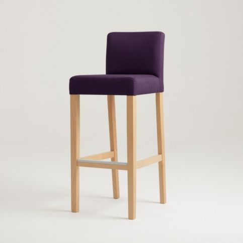 Fialová barová židle s přírodními nohami Custom Form Wilton - Bonami.cz