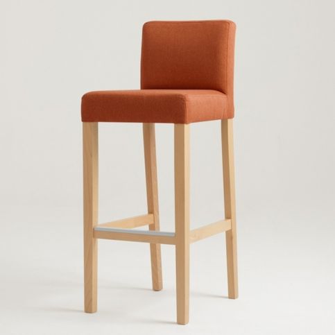Oranžová barová židle s přírodními nohami Custom Form Wilton - Bonami.cz