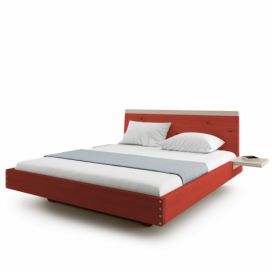 Červená dvoulůžková postel z masivního dubového dřeva JELÍNEK Amanta, 200 x 200 cm