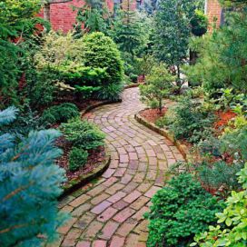 Vaše zahrada se může snadno stát romantickým místem jako stvořeným k večernímu posezení ve dvou. Jak na to?