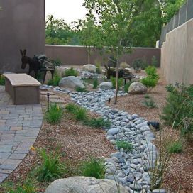 Suchá kamenitá zahrada
