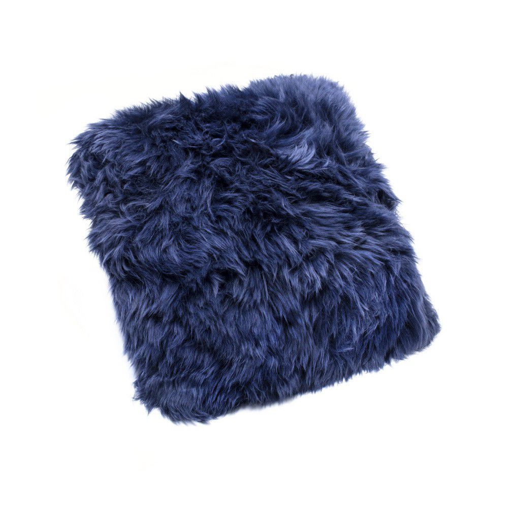 Tmavě modrý polštář z ovčí kožešiny Royal Dream Sheepskin, 45 x 45 cm - Bonami.cz
