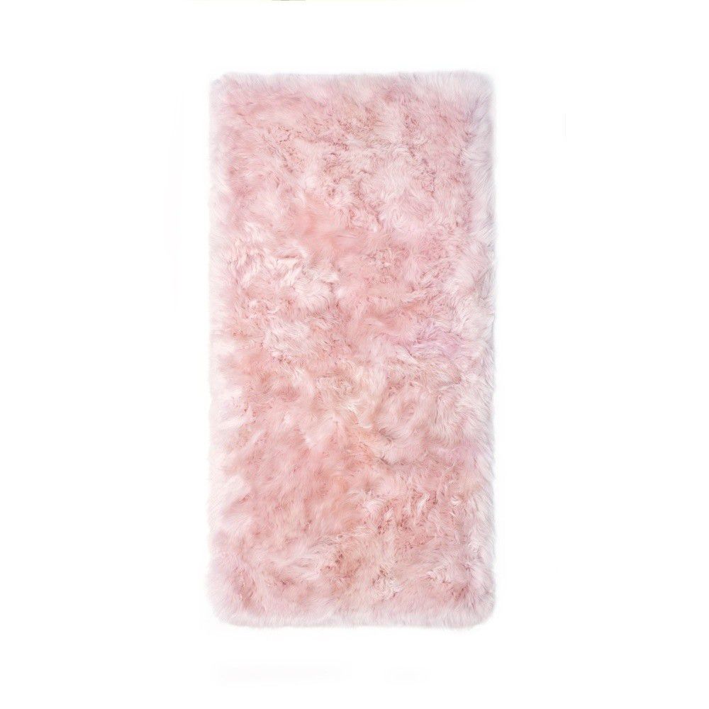 Růžový koberec z ovčí kožešiny Royal Dream Zealand Natur, 70 x 140 cm - Bonami.cz