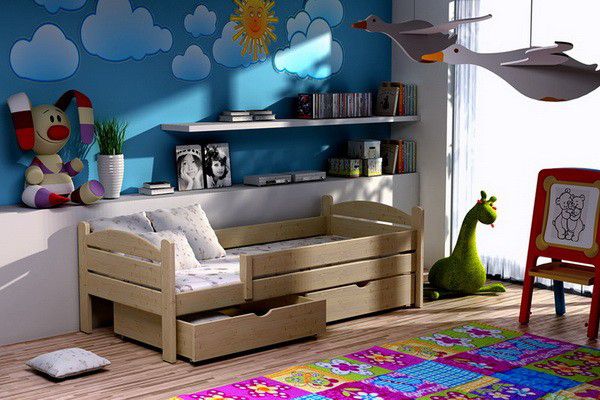 Dřevěná dětská postel - VO - M-byt