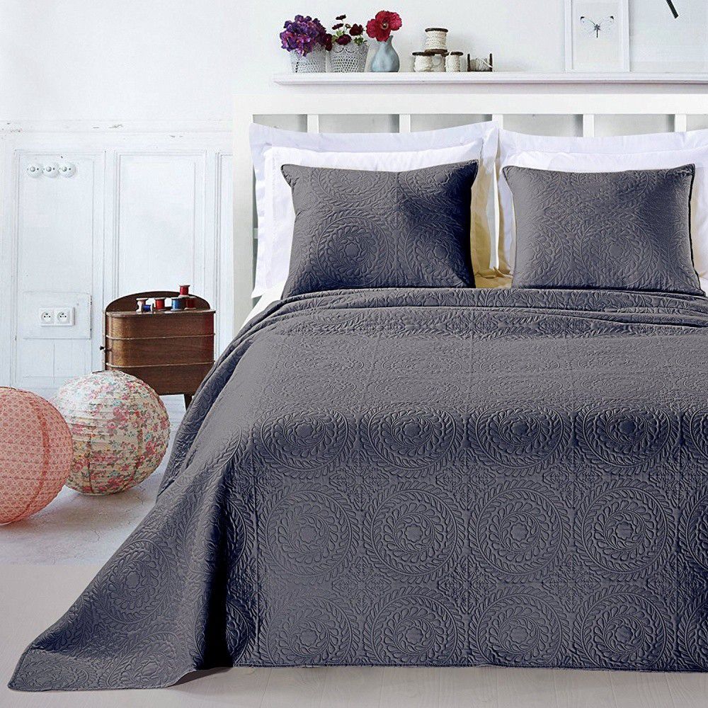 Přehoz na postel DecoKing Elodie ocelový + povlaky na polštáře, velikost 170x210+1*50x60 - Bonami.cz