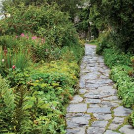 Kamenná zahradní cesta