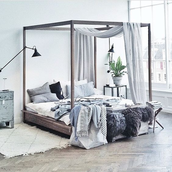 Skvělá postel ložnici - 