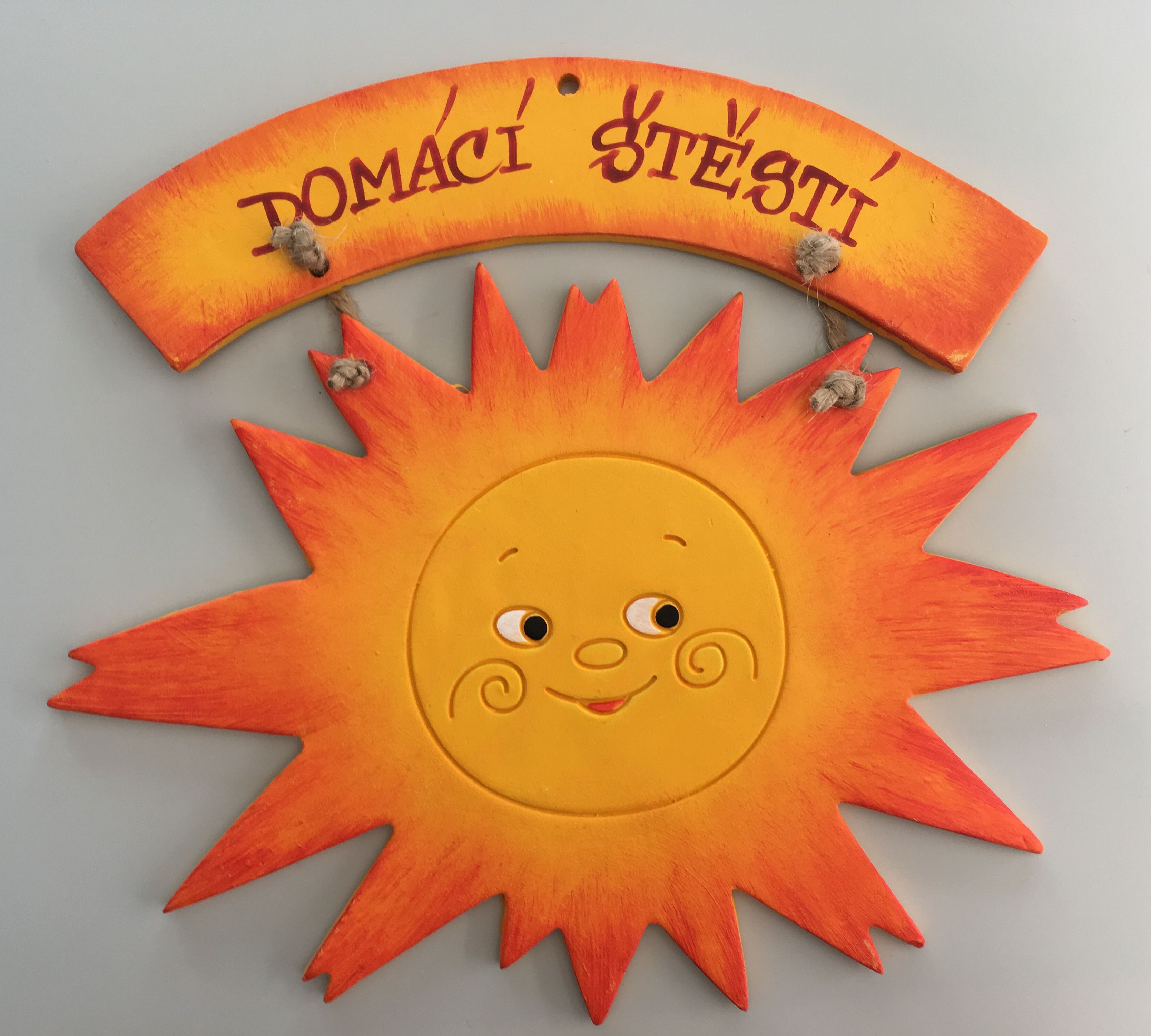 Sluníčko s cedulkou široké Keramika Andreas Nápis: Domácí štěstí - Keramika Andreas