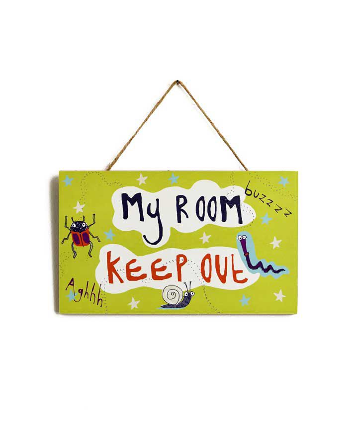 Arthouse Závěsná dekorace do dětského pokojíčku - Don\'t Bug Me Room Sign - GLIX DECO s.r.o.